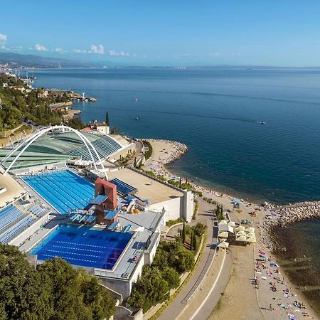 Apartment Rijeka With Sea View Buitenkant foto