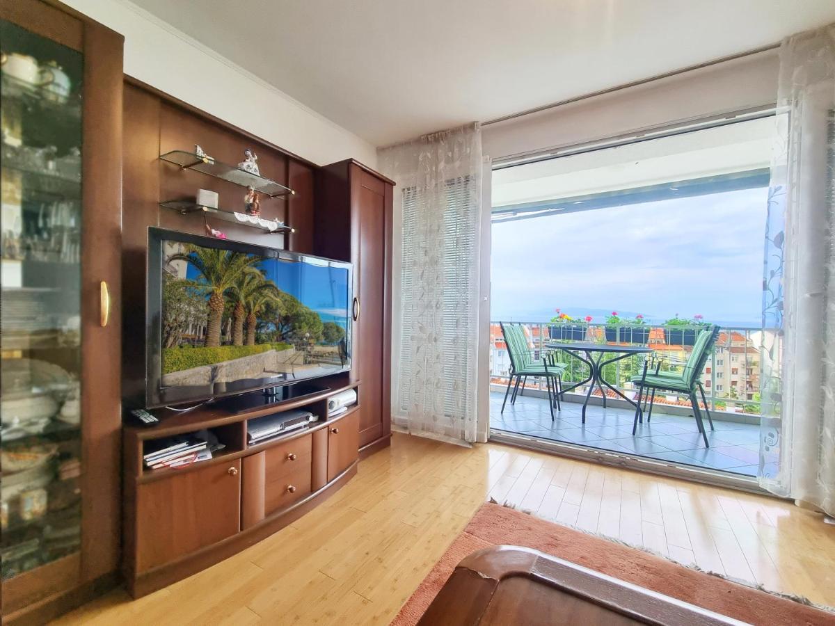Apartment Rijeka With Sea View Buitenkant foto