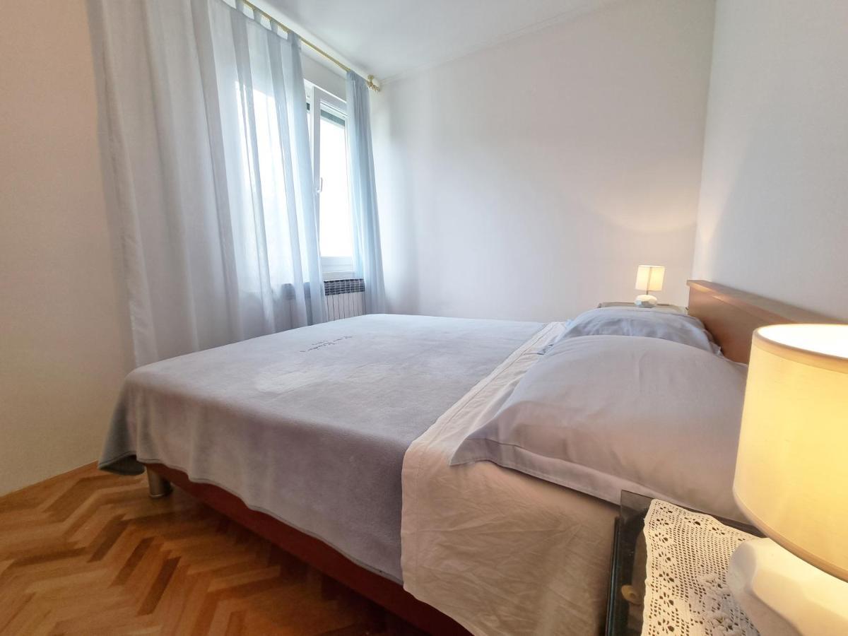 Apartment Rijeka With Sea View Buitenkant foto